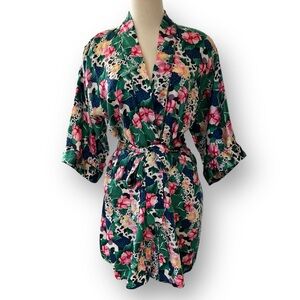 Vintage Victoria’s Secret Gold Label Mulitcolored Floral Kimono Robe